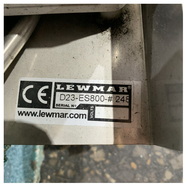 Lewmar ES800電動スライディングオープニングサンルーフシステム - 72003385 