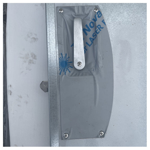 Плъзгаща се врата от неръждаема стомана с електрическа щора 24V H2150 x W1270 mm