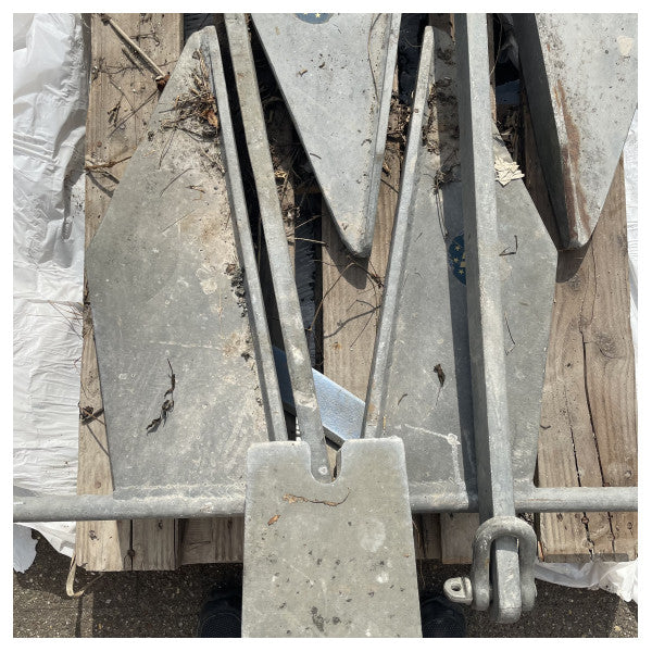 Ancre Danforth galvanisée Sanguineti 80 KG