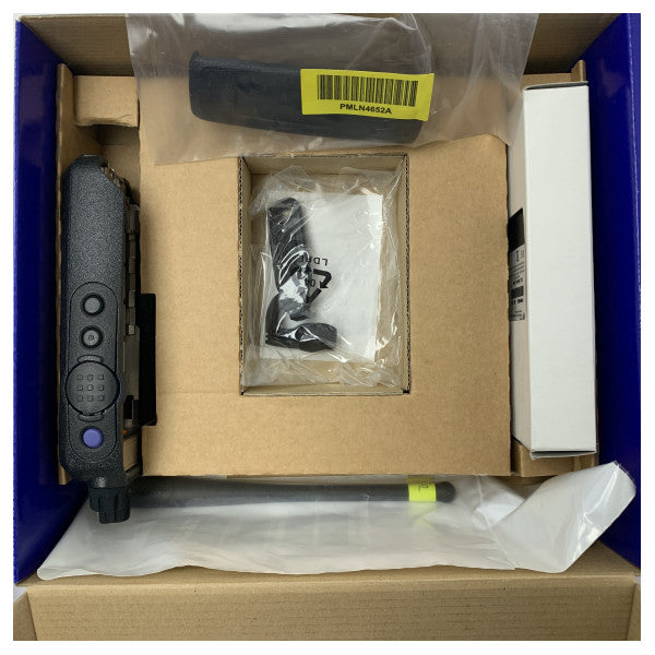 Motorola DP3600 UHF Radju Professjonali li jinżamm fl-idejn