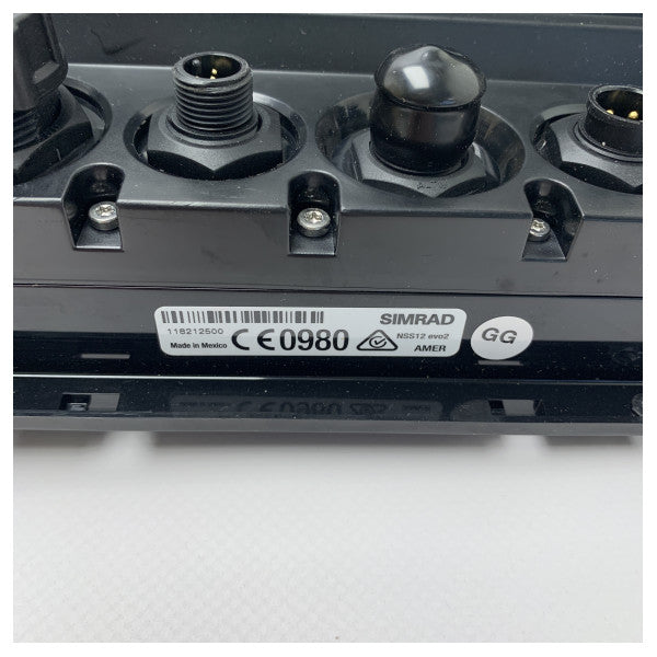 12-дюймовий багатофункціональний картплоттер Simrad NSS12 EVO2 - 000-11193-001