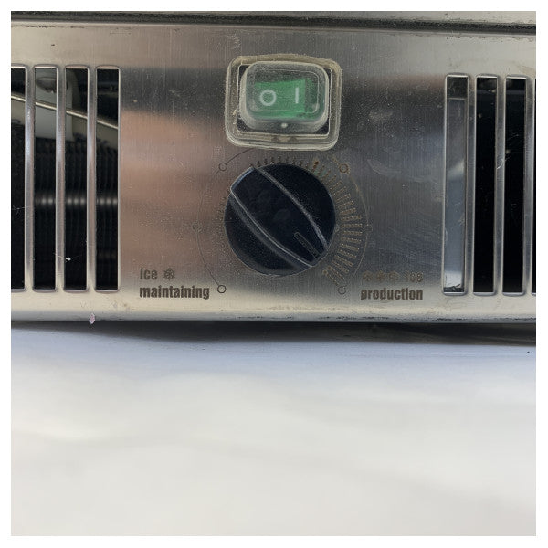 Vitrifrigo IM XTP Construção em Aço Inoxidável Marinho Máquina de Fazer Gelo 230V - F2830012402S 