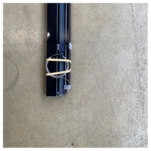 مظلة Dometic البحرية 24 فولت كهربائية RAL5004 أزرق غامق لريفا 48 - حل مظلة قارب ساحلي متين