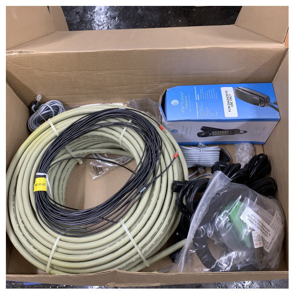 KVH 01-0283-15 TracPhone V7-IP mini VSAT bredbandsystem 