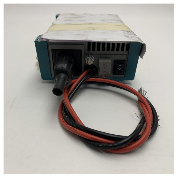 Морський інвертор Mastervolt AC Master 24/500 24В постійного струму на 230В змінного струму 500Вт для човнів і кораблів