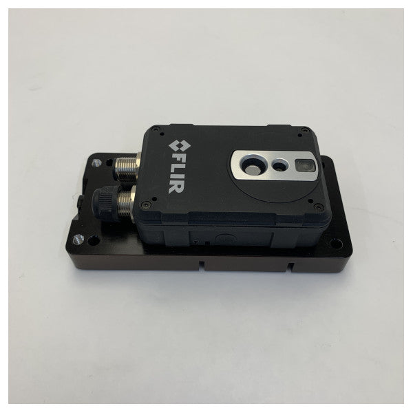 Raymarine FLIR AX8 Морска термална мониторинг и контролна камера - E70321 