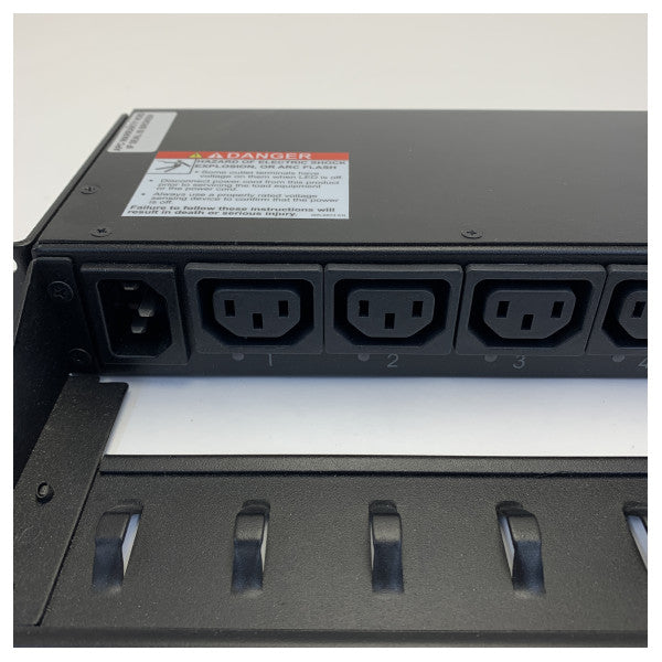 APC AP7920 PDU da Rack Switchato 15A/230V - 197506005 