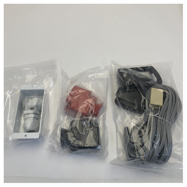 プロマリナー トゥルーパワー コンビ 2500W / 120A 充電器 - インバーター 12V - 230V 