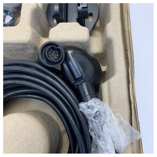 Raymarine E70342 CPT-S DT TM CP100 монтажен дълбочинен трансдюсер за трансом 