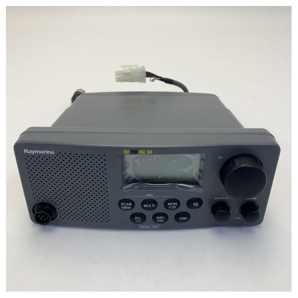 Raymarine E43004 Ray215E DSC Radio VHF 