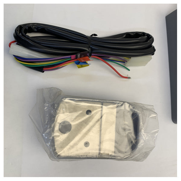 Raymarine E43004 Ray215E DSC Radio VHF 