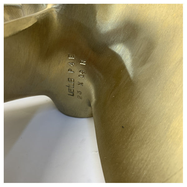 Vetus Пропелер 4-Лопата Месинг 23 x 19 инча Дясно - P4E23X19R 