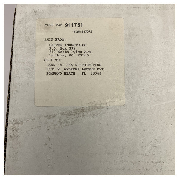 Uniwersalny pokrowiec na łódź z silnikiem zaburtowym Carver - 77119P