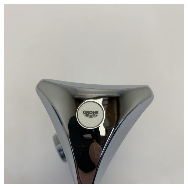 Válvulas de ângulo com manípulo neutro Grohe 22-958-145 