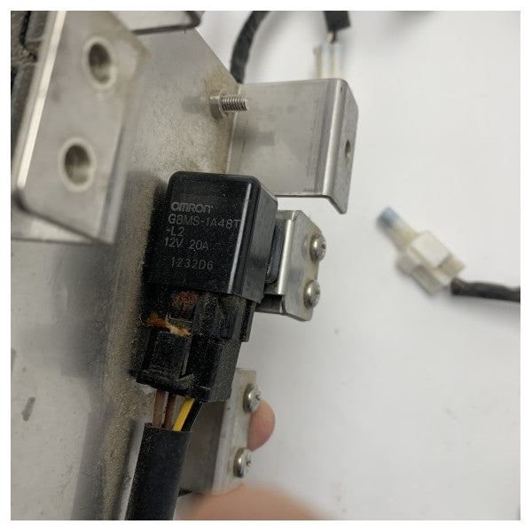 Faisceau de câblage marin Suzuki 6X6-F8T73972 d'occasion - Connexion électrique durable pour les environnements marins difficiles