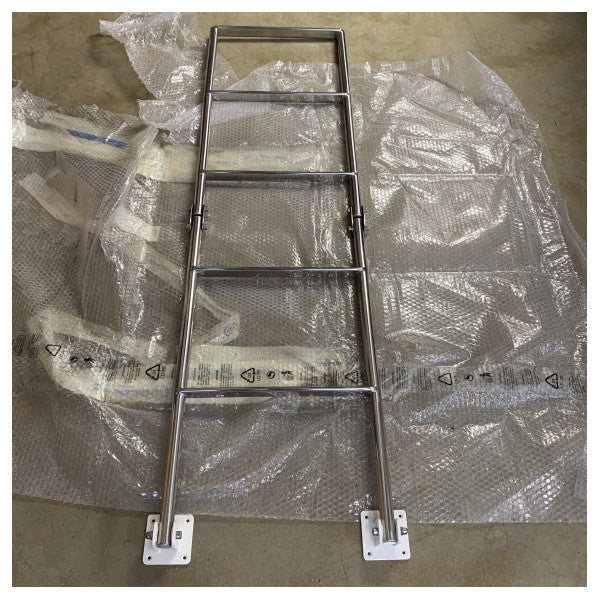 Ferretti Échelle de bateau pliante en acier inoxydable de haute qualité pour bateaux et yachts 142 x 40 cm