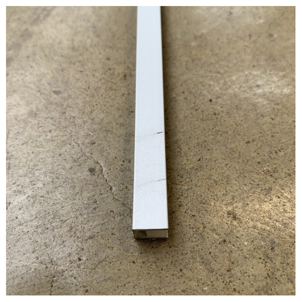 Морски LED осветителни профили 1850 мм - трайни 24V димируеми алуминиеви осветителни тела за лодки и кораби