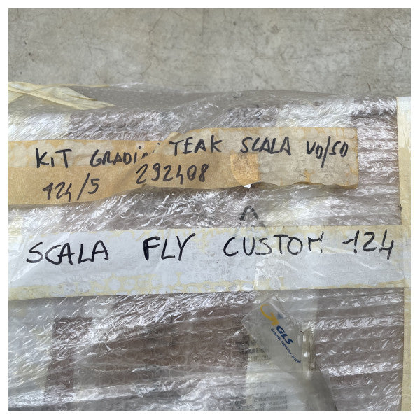 CRN Σκαλοπάτια τικ για σκάλες Flybridge Custom Line 124 - 292408