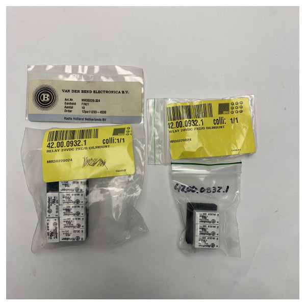 Relais marin 24V DC 2x C/O Dilmount - Composant électrique compact et durable pour les navires - MR30229024