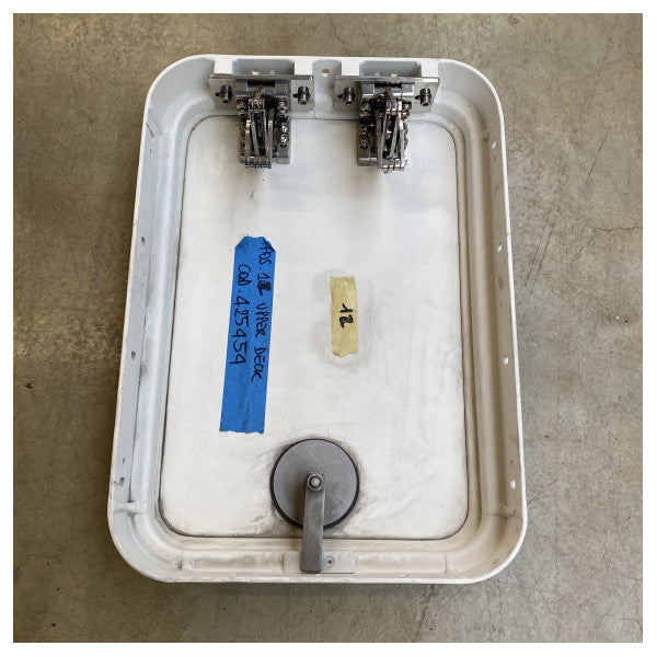 Niestandardowy pionowy pokładowy właz płaski do pokładów morskich - 425454 