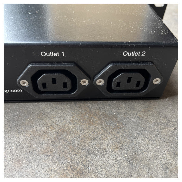 Captec Dual Marine EMI Filter 81JFN - висококачествено потискане на електромагнитните смущения за морска електроника