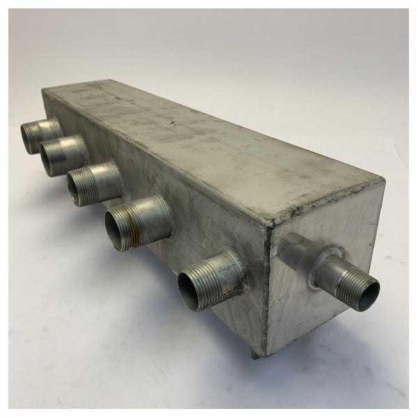 Riva rustfritt stål sentral eksosmanifold portside for R102 - Marine motor del 