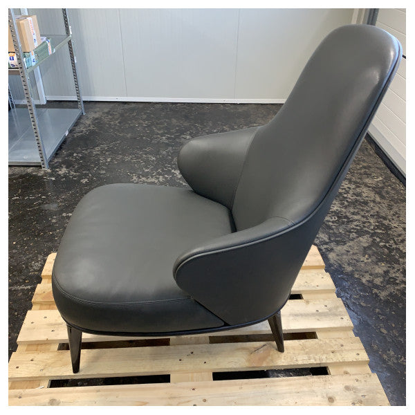 Minotti Leslie Bergere Fauteuil Aspen 26 Læder Sort 