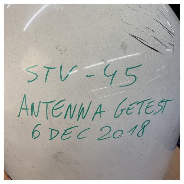 UŻYWANY system antenowy telewizji satelitarnej Raymarine 45STV MKII - E93003-2 Gen2 UE 