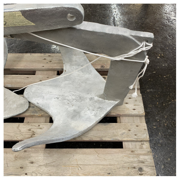 Trefoil Anchor 80 kg in ghisa zincata - Ferretti Group 