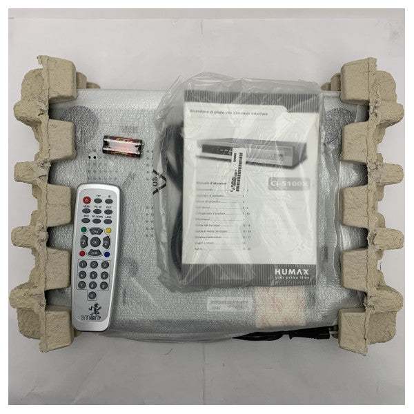 Humax 5100X Récepteur satellite numérique pour utilisation marine - Changement de chaîne rapide et interface multilingue