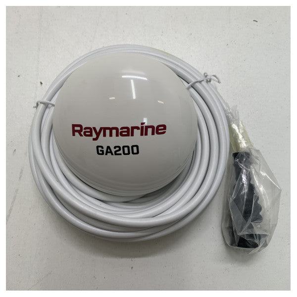 Transpondeur AIS de classe Raymarine AIS4000 - E70601