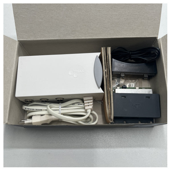 Telecomando TV/Tuner Triax TRIAX - TIL-701 � Design resistente e impermeabile per barche e yacht