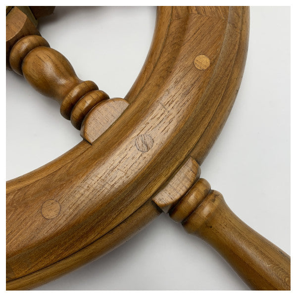 KULLANILMIŞ Vetus MAH600 maun direksiyon simidi 600 mm