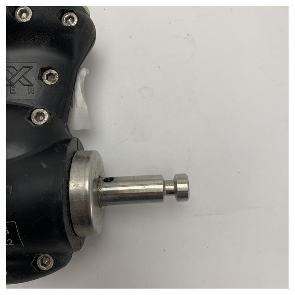 Max Power Thruster Marine Drive Leg SN-130222 - Kestävä ruostumattomasta teräksestä valmistettu propulsio-osa luotettavan venemoottorin suorituskyvyn takaamiseksi.