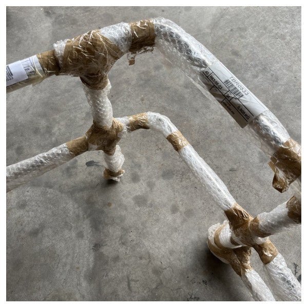 Hanse Stainless Steel Marine Stern Rail H385/H415 - Sécurité et support durables pour les bateaux