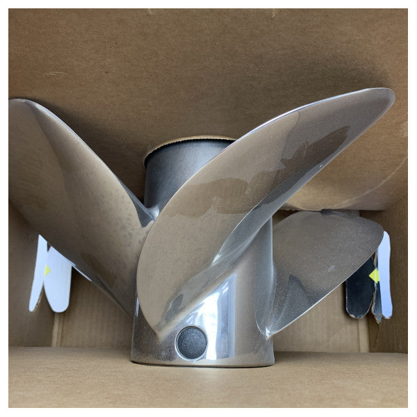 Hélice Mercury Revolution de 4 pás em aço inoxidável 14,6 x 17P CR