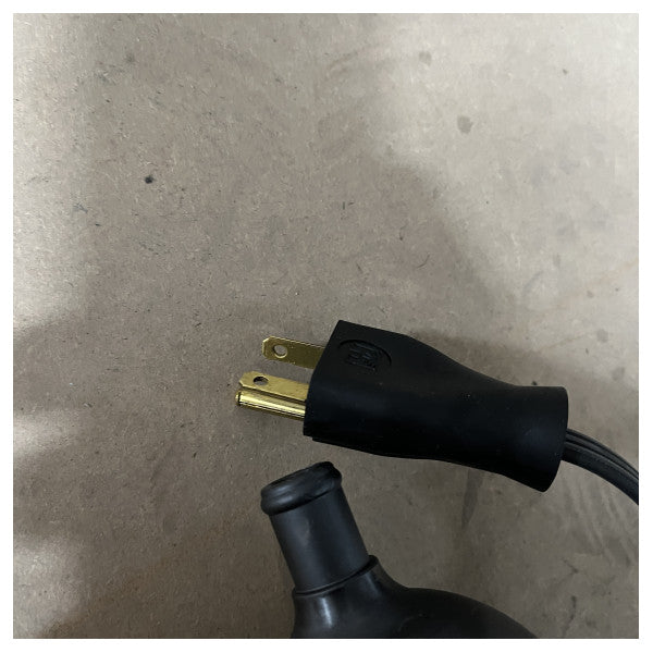 Kim Hotstart Small Plastic Tank Heater - podgrzewacz do silników morskich o mocy 1800 W do małych zbiorników i układów chłodzenia