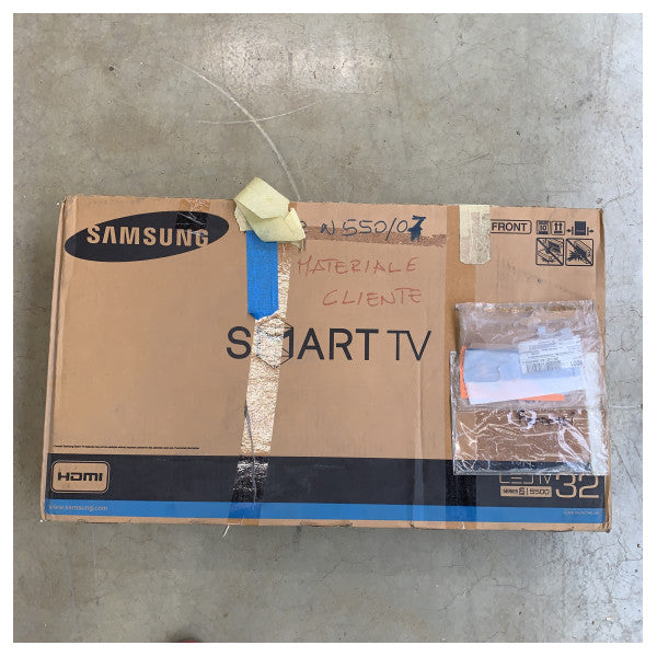 Samsung UA32J5500AJ 32 Inch flat Smart Full HD TV