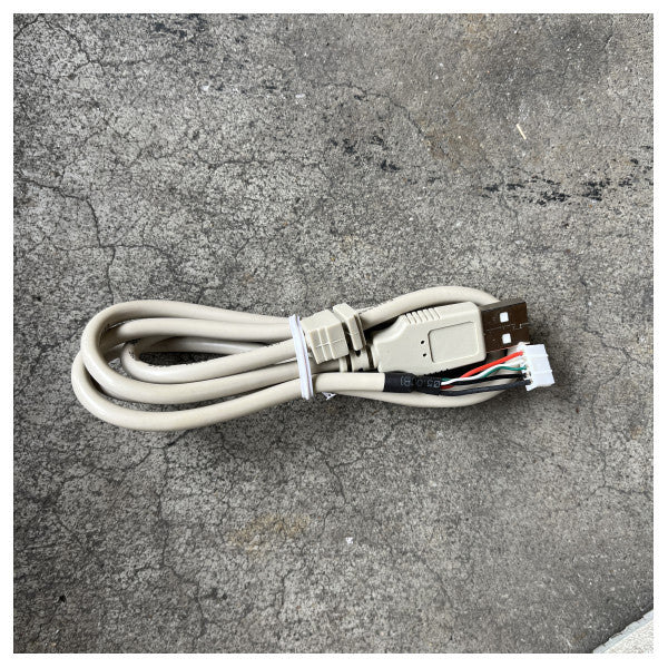 Hub interno Sweex a 4 porte USB 2.0 per un'espansione USB affidabile nei sistemi marini ed elettronici