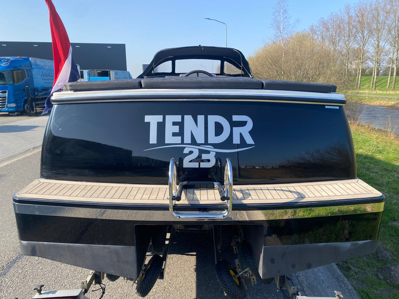 Tendr 23 Outboard 7 meter Polyester Sloop Black