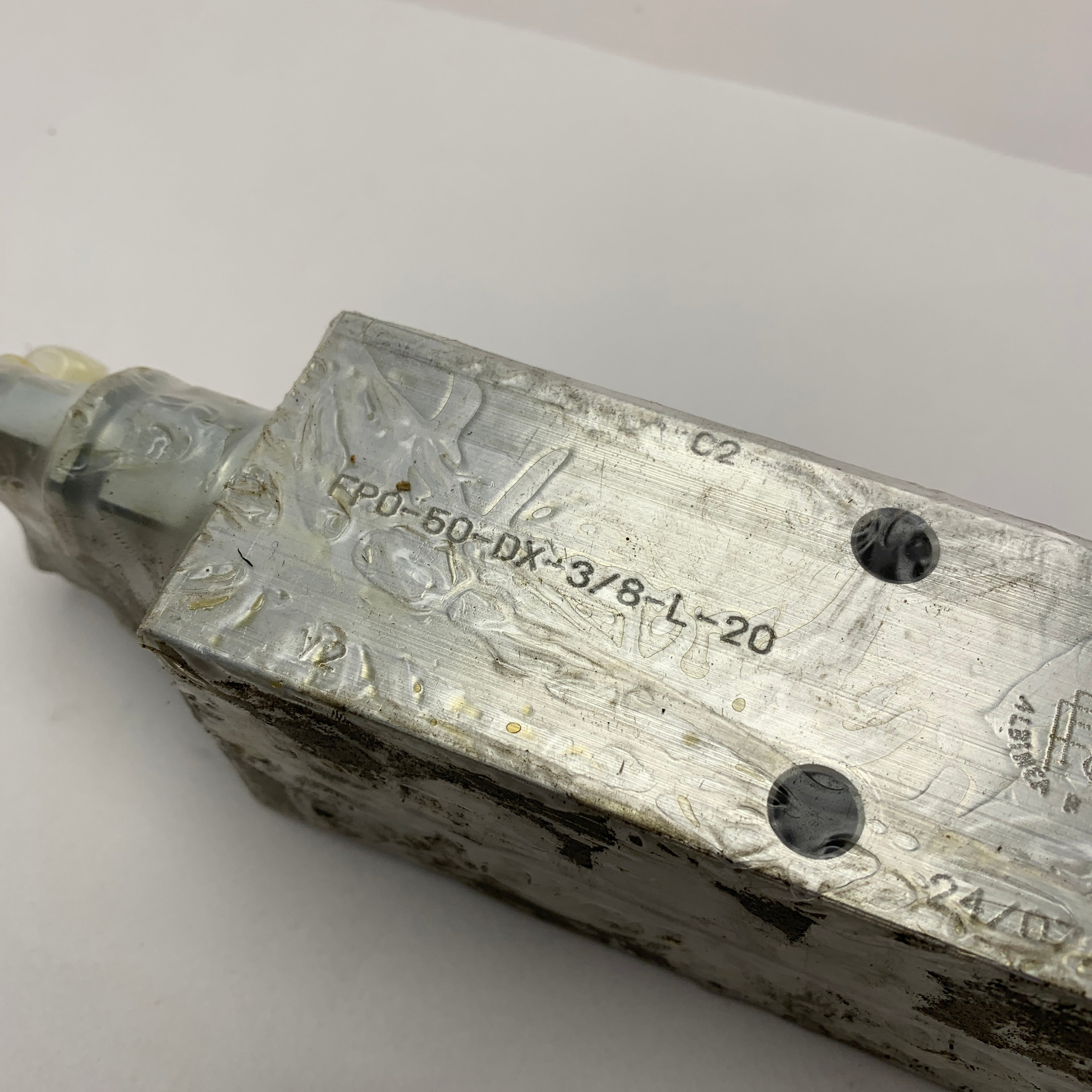 Válvula hidráulica FPO-50-DX-3/8-L em aço inoxidável