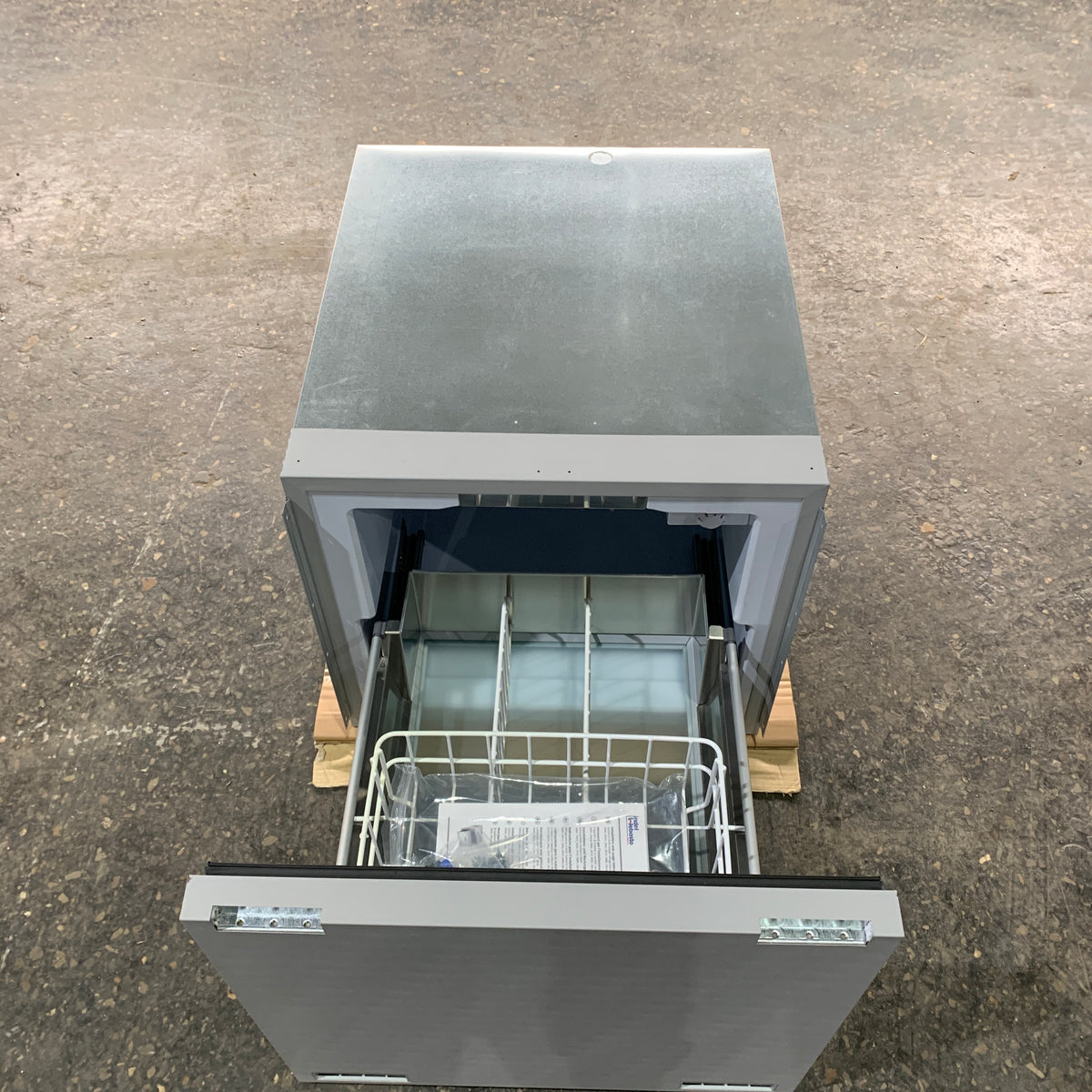 Isotherm DR100 100L Schubladenkühlschrank Inox 12/24V Custom - D100DNLCP12111 