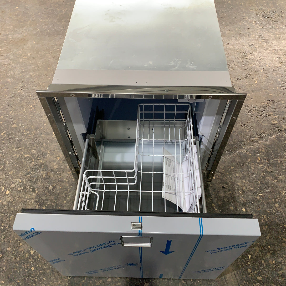 Isotherm DR100 100L Compressor Cooled Drawer Freezer 12/24V - D100DNEIT13111 