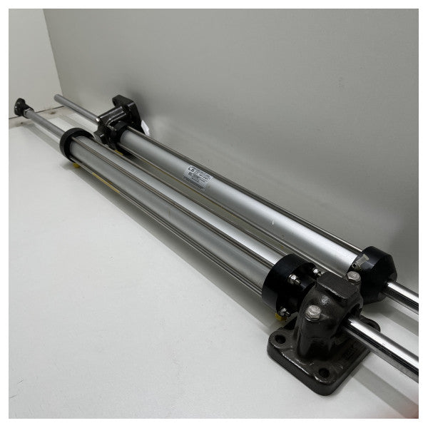 LS 油圧ステアリングシリンダー VHM 40 DPT C500