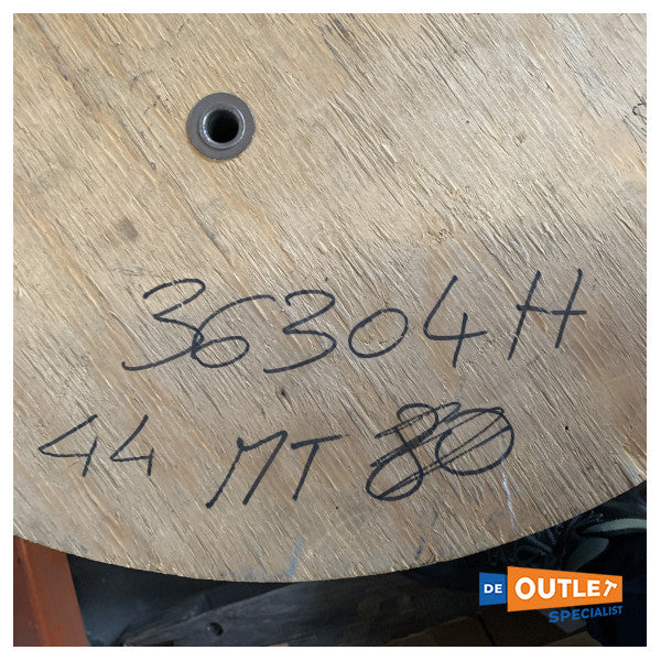 Кабел за акумулаторна батерия с ролка черен 120 mm2 44 метра черен