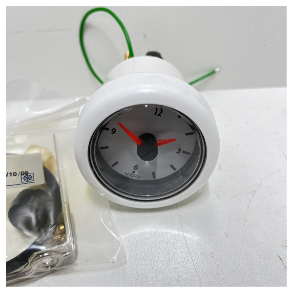 VDO ocean line 12-24V quarz saat beyaz - N 03 270 602