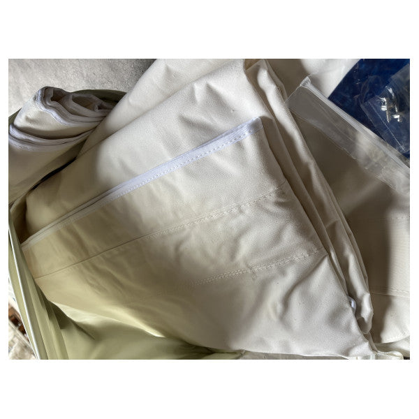 Sessa Marine Oyster 40 beige cockpit | aft cover original